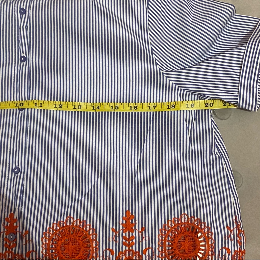 Zara button down 🌹 - Picture 6 of 7